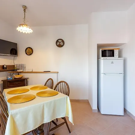 Apartments Villa Mavero Banjole