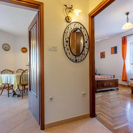 Apartments Villa Mavero Apartment Banjole