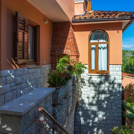 Apartment Apartments Villa Mavero Banjole