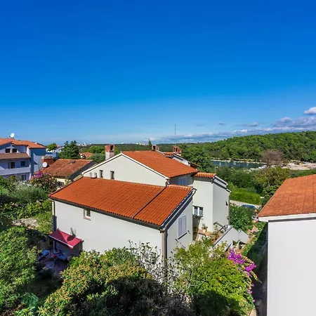 Apartments Villa Mavero Apartment
