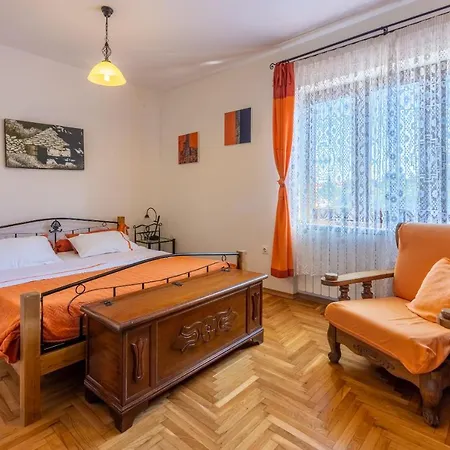 Apartments Villa Mavero * Banjole