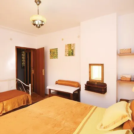 Apartments Villa Mavero Apartment