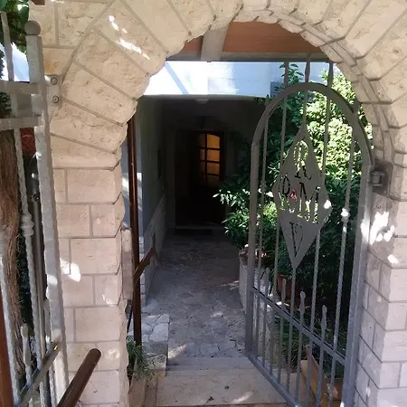 Apartment Apartments Villa Mavero