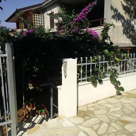 Mavero Lägenhet Banjole