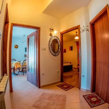 Mavero Lägenhet Banjole