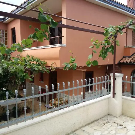 Apartments Villa Mavero Banjole