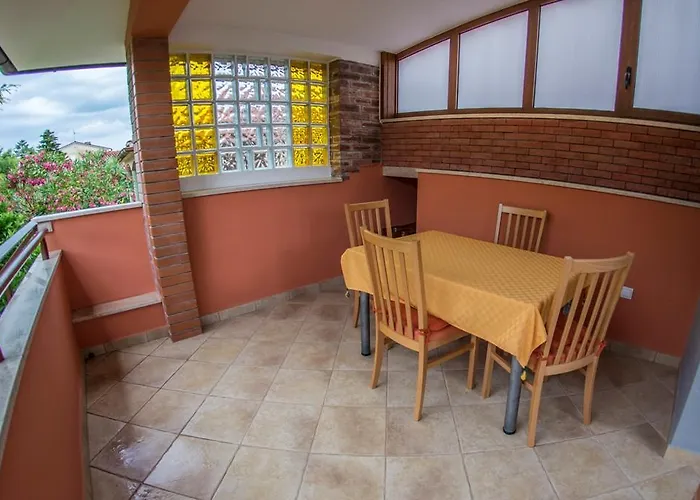 Apartments Villa Mavero Apartman