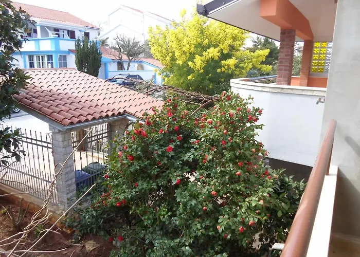 Apartments Villa Mavero Banjole