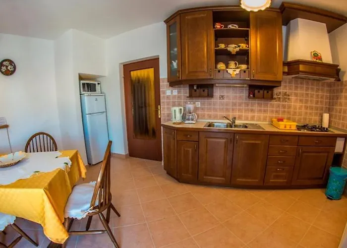 Apartman Apartments Villa Mavero