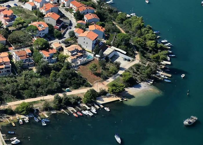 Apartments Villa Mavero