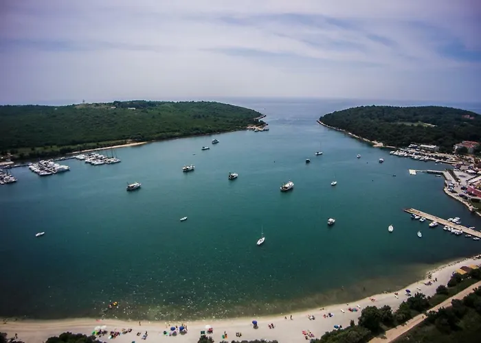 Apartments Villa Mavero *